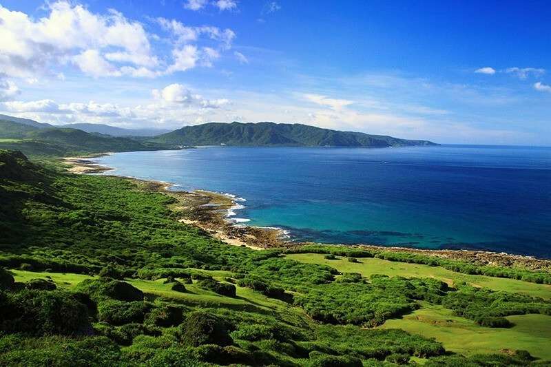 Công viên Kending rực rỡ nắng vàng, cát trắng mịn vào mùa hè