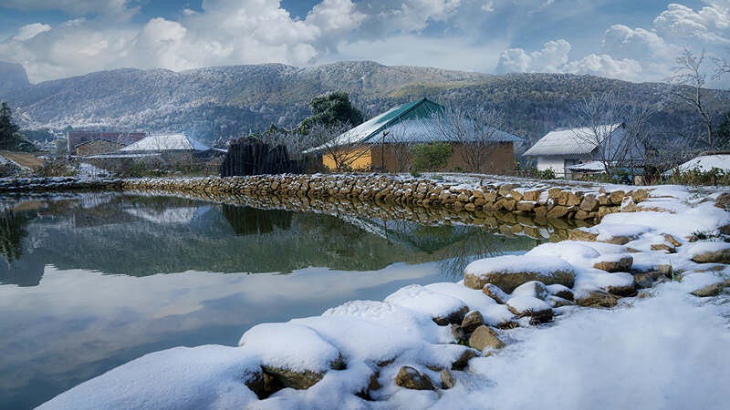 Mùa đông lạnh nhẹ có tuyết rơi lãng mạn