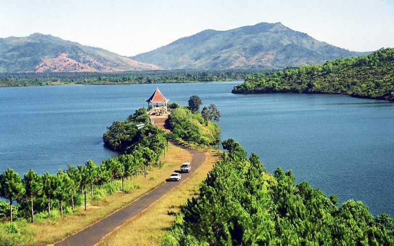 Kon Tum có khí hậu đặc trưng của Tây Nguyên