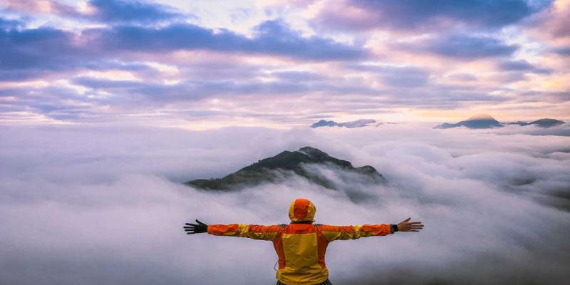 Đừng quên ngắm sương mù tại đèo Ô Quý Hồ hoặc bản Sì Thâu Chải