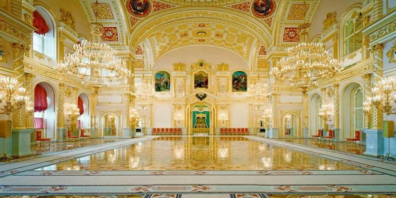 Cung điện Kremlin được thiết kế với lối kiến trúc độc đáo