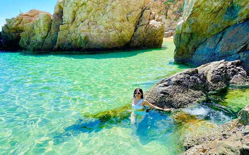 Tắm biển ở Kỳ Co vào mùa hè tươi mát