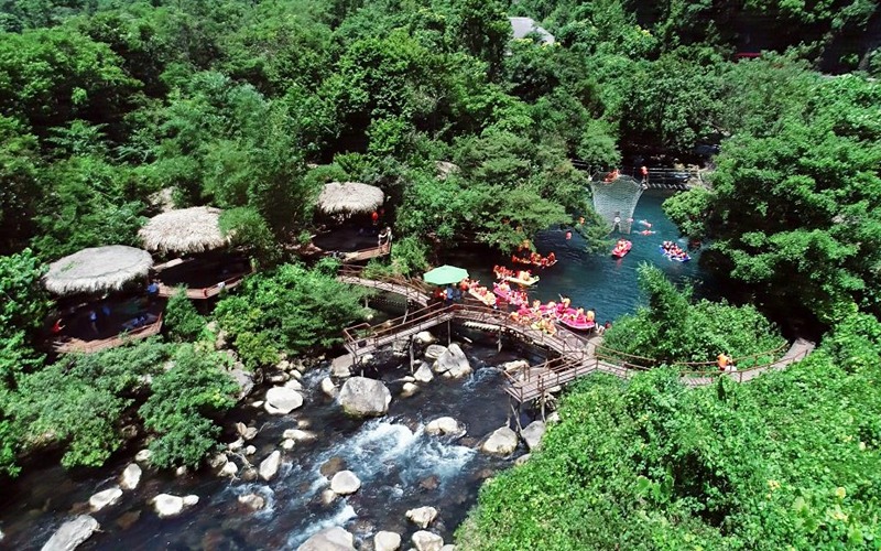 Suối Moọc một khu sinh thái với dòng suối mát lạnh