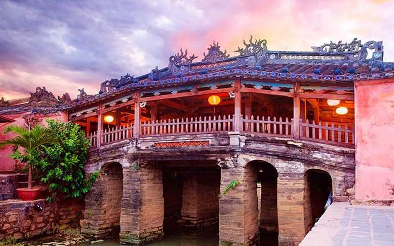 Chùa Cầu Biểu tượng của Hội An