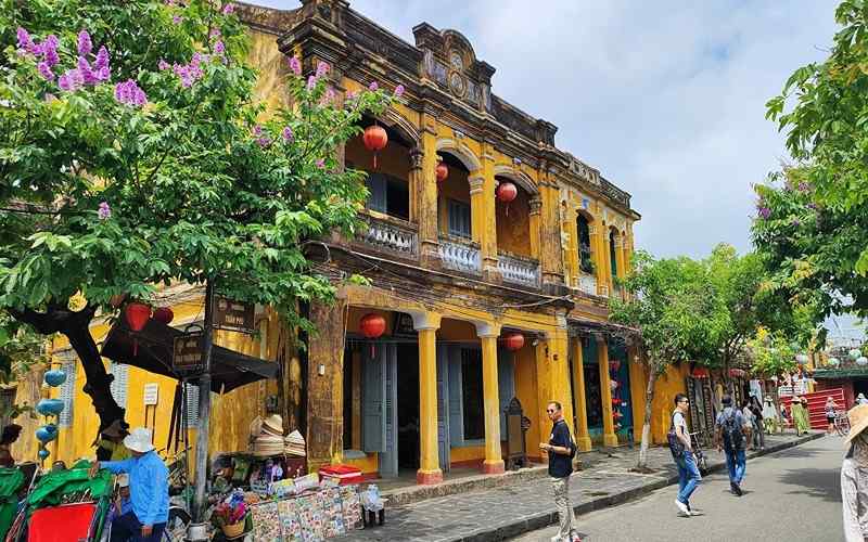 Bảo tàng văn hóa Sa Huỳnh giúp hiểu thêm về lịch sử Quảng Ngãi.