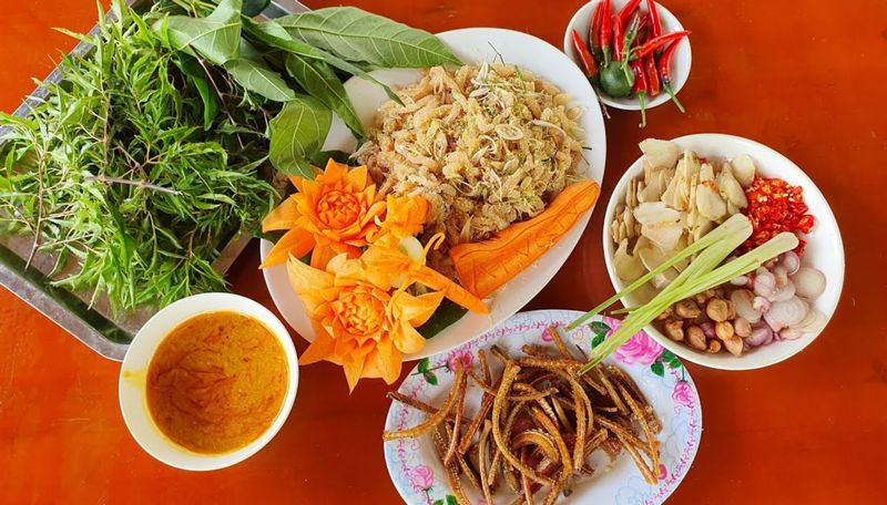 Gỏi cá nhệch Nga Sơn