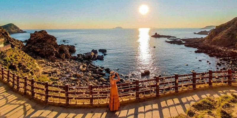 Ghé thăm nơi đây vào tháng 4 - tháng 9 là đẹp nhất