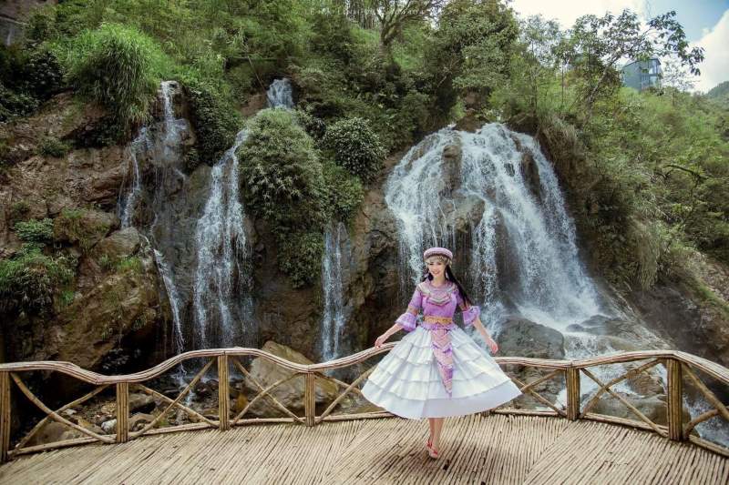 Ghé thăm thác Tiên Sa tại bản Cát Cát