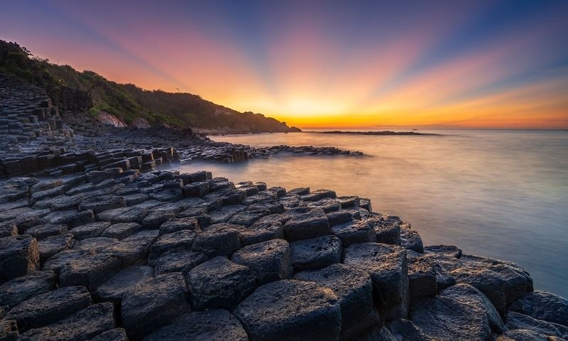 Ghềnh Đá Đĩa Phú Yên có cảnh quan độc đáo lạ mắt