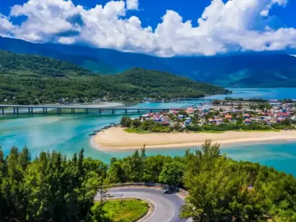 Hải Vân Quan - Đệ Nhất Hùng Quan Trên Đỉnh Đèo Huyền Thoại