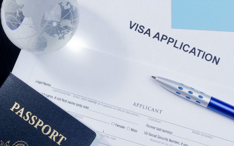 Hồ sơ xin visa sẽ được nộp trực tiếp tại Đại sứ quán