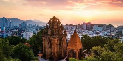 Tháp Bà Ponagar: Di Sản Chăm Pa Độc Đáo Giữa Lòng Nha Trang