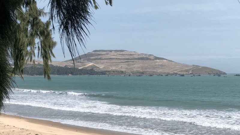 Khung cảnh thanh bình, thơ mộng