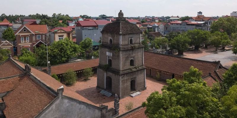 Vẻ đẹp của Chùa Dâu từ trên cao