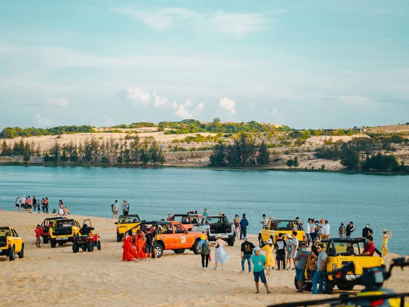 Hướng dẫn di chuyển tới khu du lịch Bàu Trắng