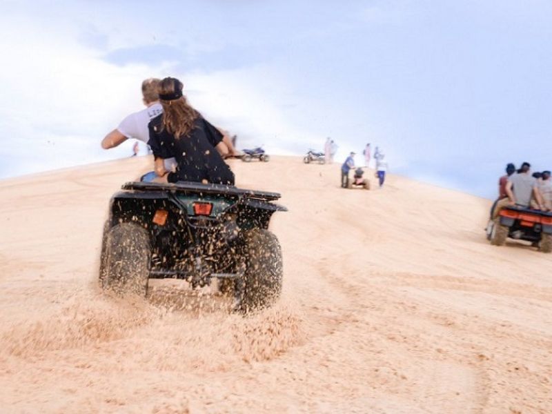 Vi vu trải nghiệm lái xe Jeep thú vị