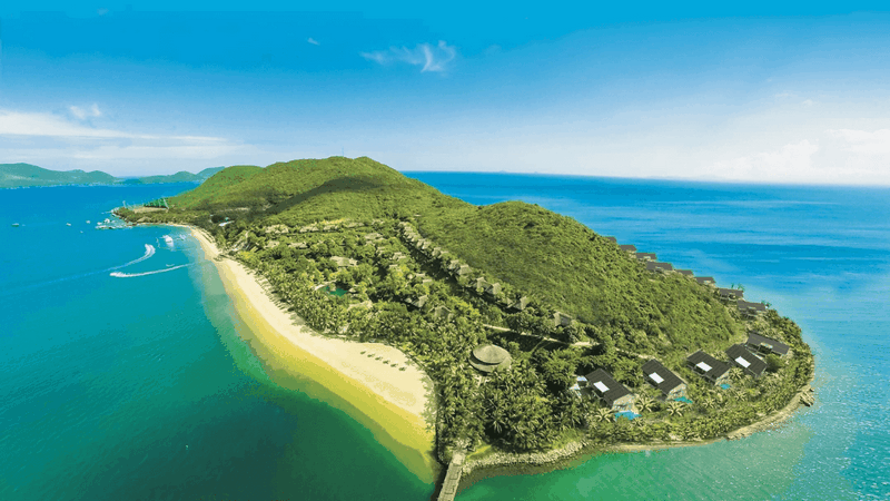 Khu du lịch Hòn Tằm hiện đại giữa thiên nhiên hoang sơ