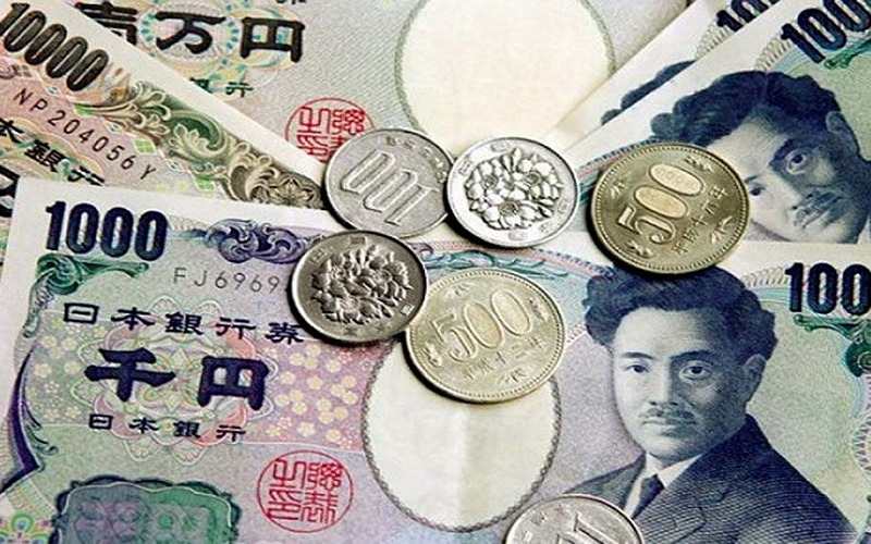 Đổi tiền Yên Nhật tại ngân hàng ở Việt Nam hoặc sân bay Nhật