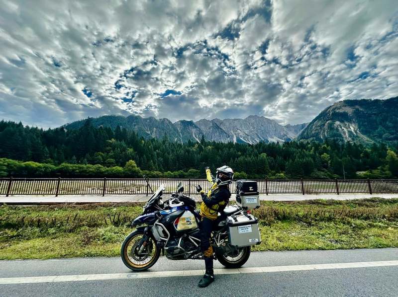 Thử trải nghiệm địa phương