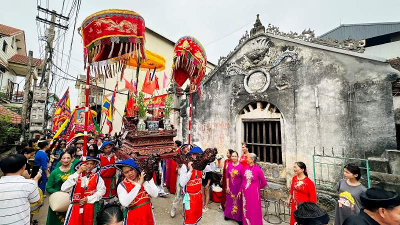 Lễ hội đình làng với nhiều hoạt động đặc sắc