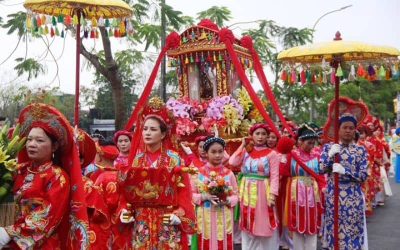 Lễ hội tại đây vô cùng náo nhiệt