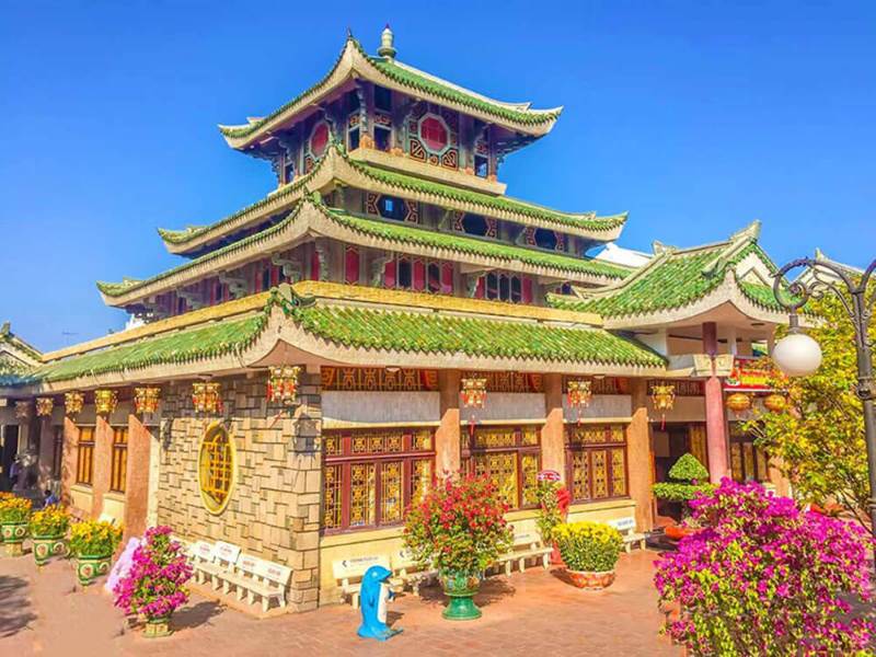 Lịch sử xây dựng và trùng tu ngôi miếu