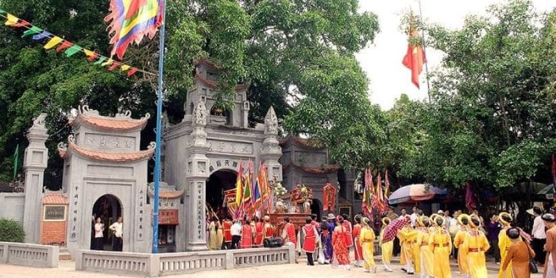 Lưu ý quan trọng khi tham quan tại đền mẫu Đồng Đăng