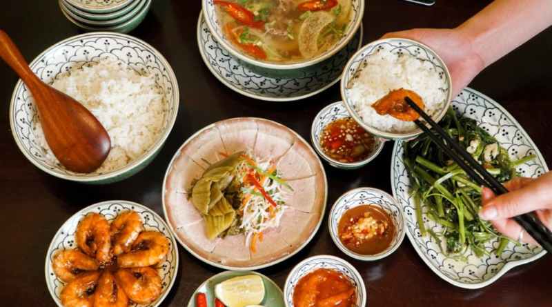 Mâm cơm nhà dân Tam Thanh đậm chất miền Trung