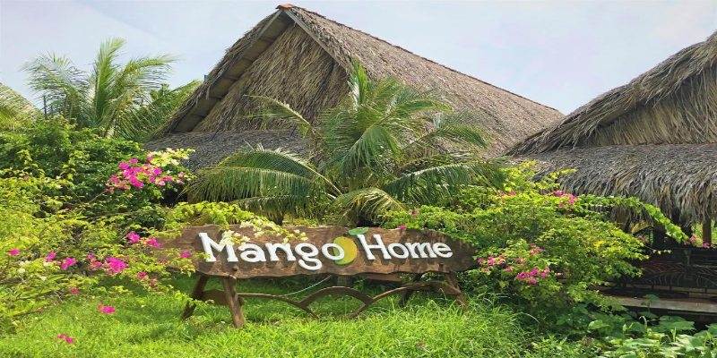 Mango Home Riverside là resort theo phong cách nhà gỗ truyền thống