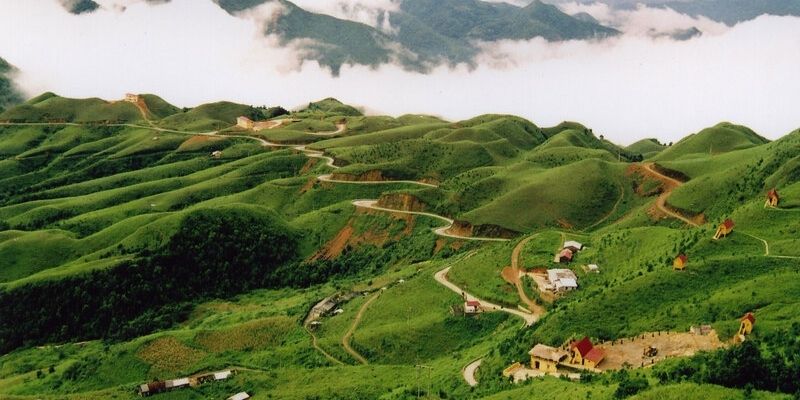 Thưởng ngoạn Mẫu Sơn vào sáng sớm hoặc chiều muộn