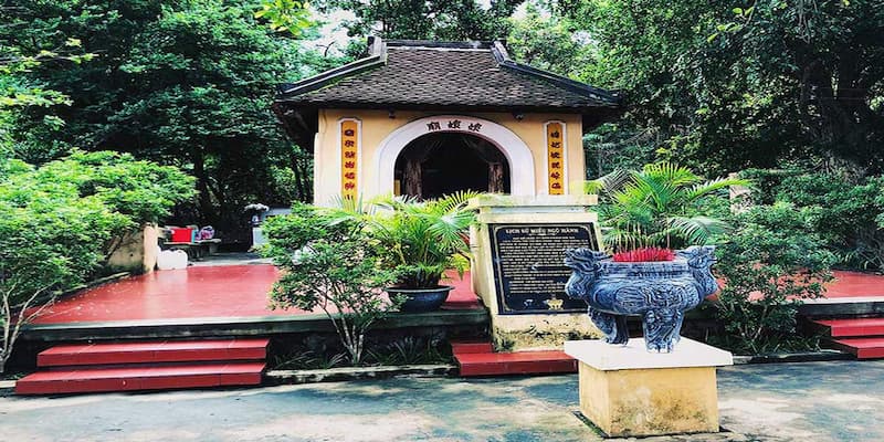 Các nghi lễ thờ cúng đem tới may mắn được tổ chức thường xuyên