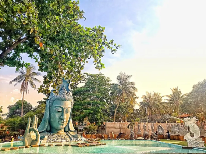 Một số lưu ý quan trọng dành cho du khách khi tham quan chùa