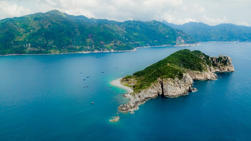 Mùa nắng rất lý tưởng để đi Hòn Nưa