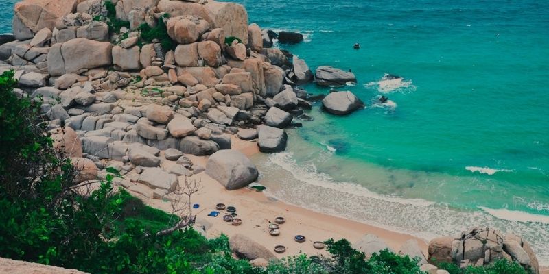 Mũi Dinh nằm tại xã Phước Dinh, Khánh Hòa (Ninh Thuận cũ)