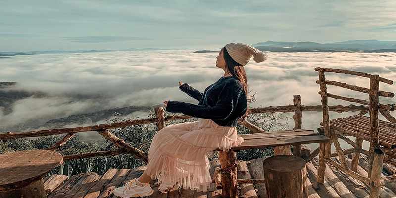 Trang phục cần ấm áp khi đi săn mây