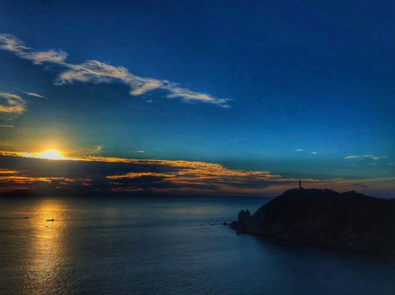 Ngắm nhìn bình minh