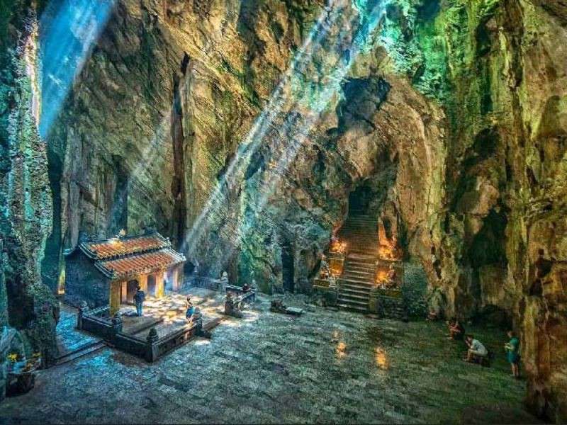 Giá vé tham quan địa điểm du lịch này khá rẻ