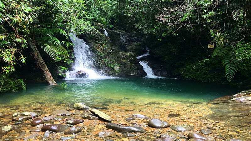 Ngũ Hồ có làn nước trong vắt tươi mới