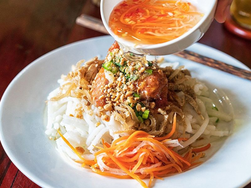 Thưởng thức bánh tằm ngan dừa độc lạ