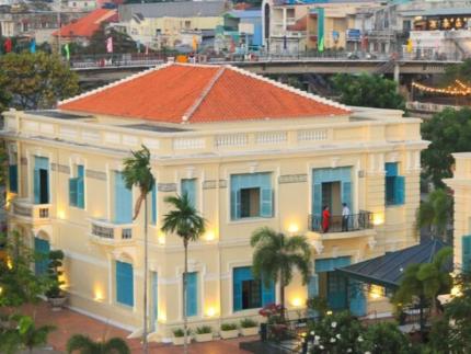 Nhà Công Tử Bạc Liêu - Dinh Thự Xa Hoa Đẹp Vượt Thời Gian