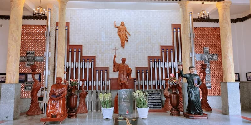 Tầng 3 là nơi Cha Diệp yên nghỉ giấc ngủ thiên thu