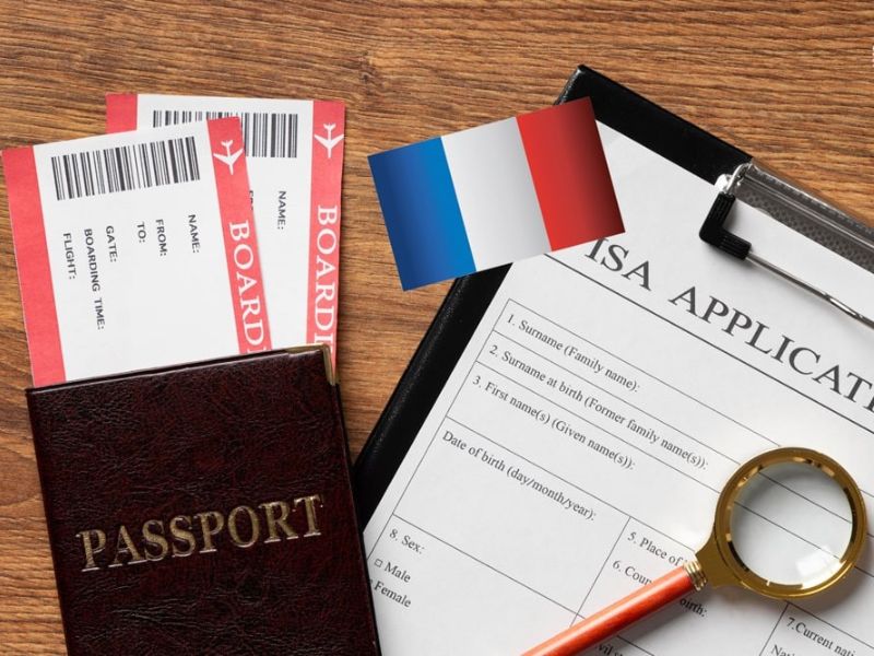 Hãy chuẩn bị đầy đủ loại giấy tờ cần nộp khi xin visa Pháp