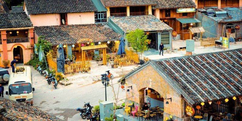 Chiêm ngưỡng vẻ đẹp của khu phố cổ ở Đồng Văn