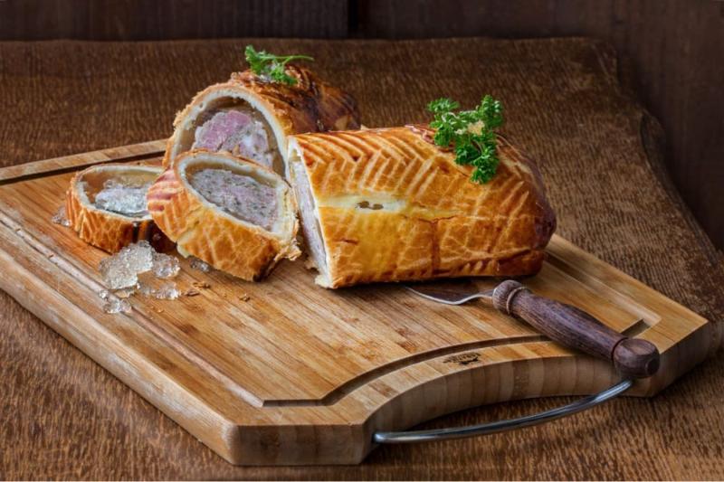 Rieslingspaschteit - Bánh nhân thịt đậm vị vang