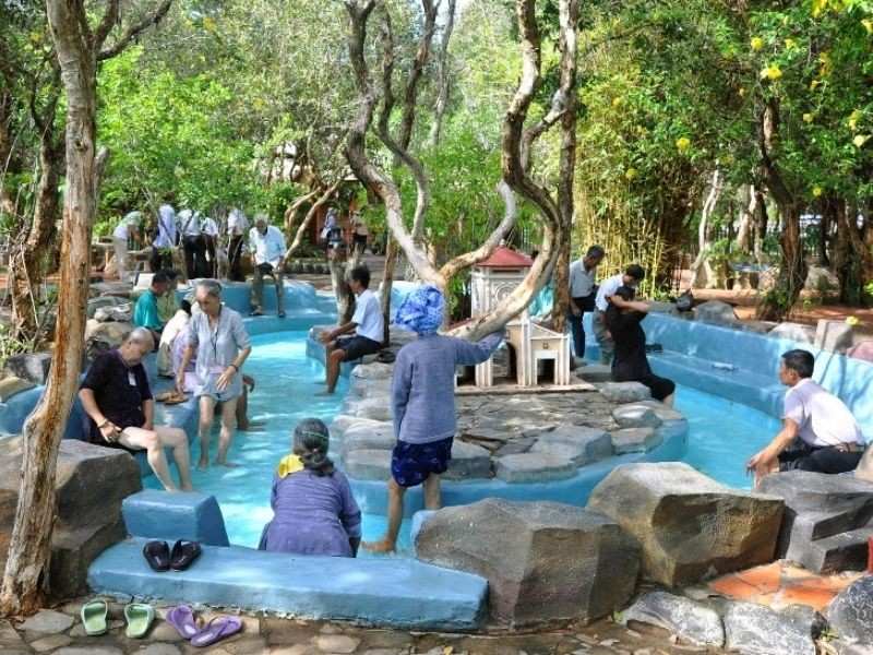 Khu du lịch có hơn 70 điểm phun nước lộ thiên