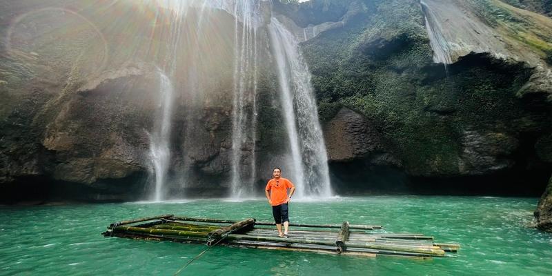 Tháng 3 - 5 là thời điểm đẹp nhất để ghé thăm thác