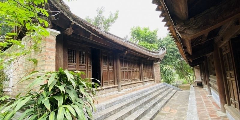 Đền Đồng Cổ nổi bật với kiến trúc cổ độc đáo và các thần tích lịch sử