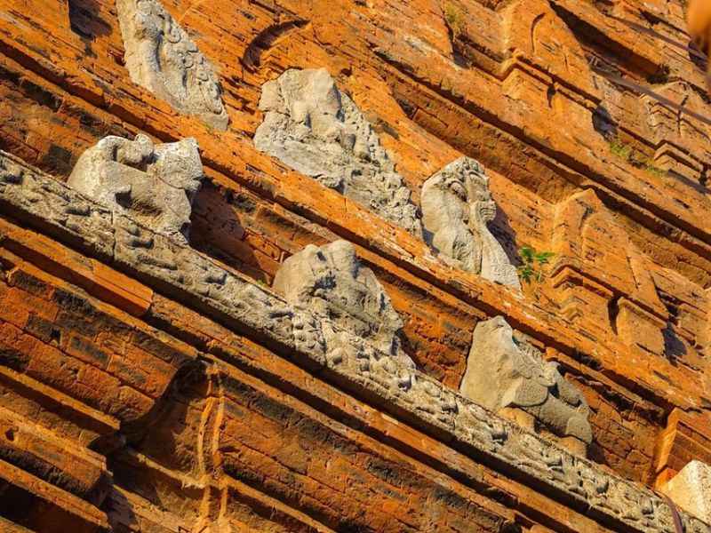 Khám phá cổ vật được lưu truyền qua nhiều đời