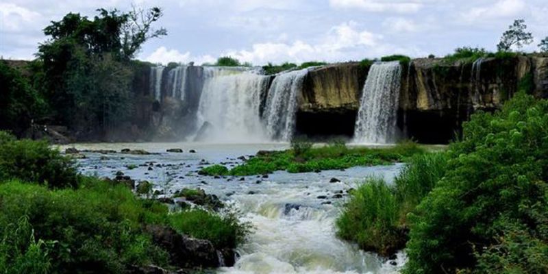 Tham quan thác Dray Nur vào tháng 11 trở về cuối năm