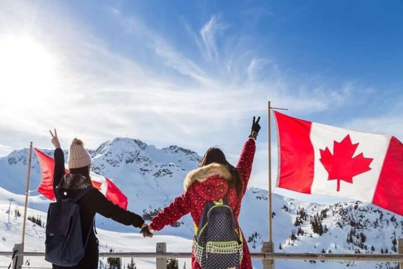Các đơn xin visa du lịch Canada được xử lý trong vài tuần hoặc ít hơn